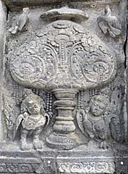 'Kinaras in the Bas Reliefs of Prambanan' by Asienreisender